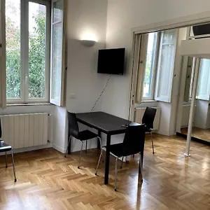 https://ponte-milvio-smart-appartamento.it-romehotels.com